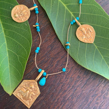 Charger l'image dans la galerie, Collier “Medalias”