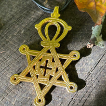 Charger l'image dans la galerie, Collection « Étrusque » croix & arabesques