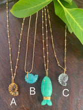 Charger l'image dans la galerie, Pendentif “ Barbada “